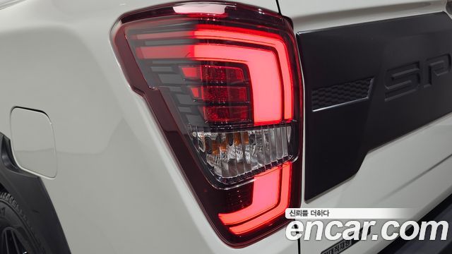 KG Mobility (SsangYong) Rexton Sports Diesel 2.2 4WD Prestige 2022 — фото 29
