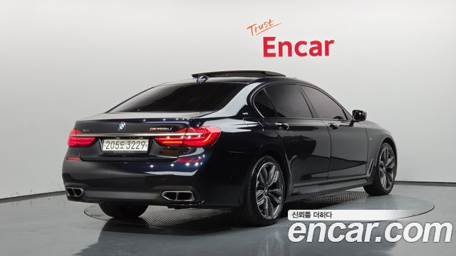 BMW 7 Series (G11) M760Li xDrive 2018 — фото 2
