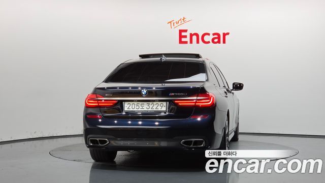 BMW 7 Series (G11) M760Li xDrive 2018 — фото 4
