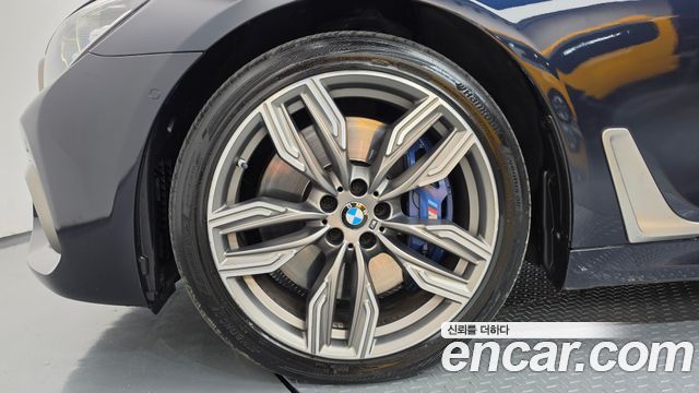 BMW 7 Series (G11) M760Li xDrive 2018 — фото 5