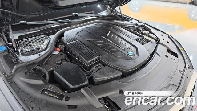 BMW 7 Series (G11) M760Li xDrive 2018 — фото 6