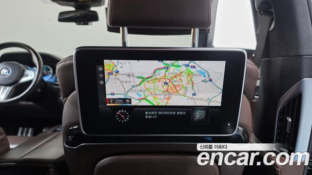 BMW 7 Series (G11) M760Li xDrive 2018 — фото 17