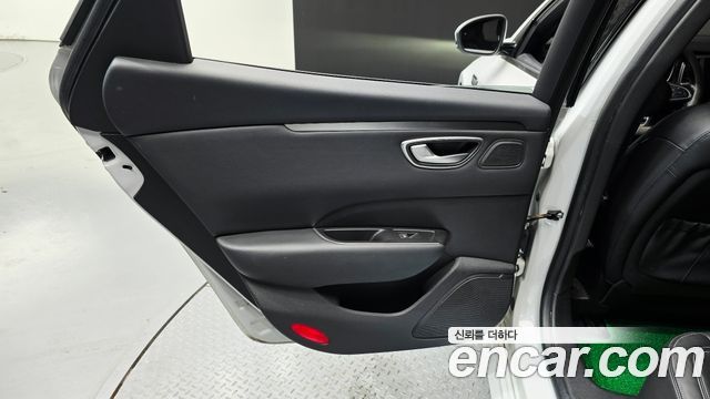 Renault Korea SM6 2.0 LPe Feel 2024 — фото 25