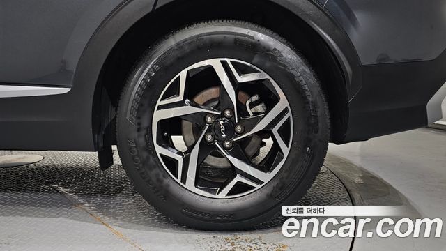 Kia Sportage (V) Diesel 2.0 2WD Prestige 2022 — фото 21