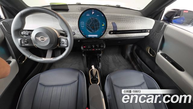 MINI Cooper Electric (IV) SE Favoured 2024 — фото 7