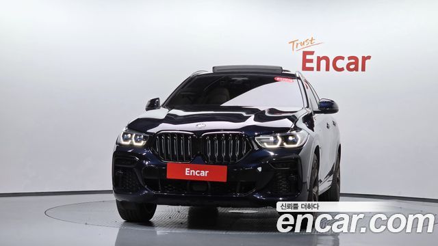 BMW X6 (G06) xDrive40i M Sport 2023 — фото 3