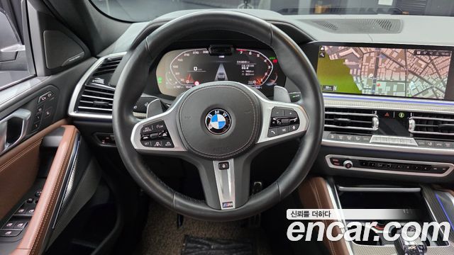 BMW X6 (G06) xDrive40i M Sport 2023 — фото 13