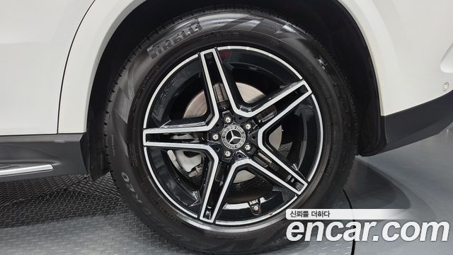 Mercedes-Benz GLE-Class (W167) GLE400d 4MATIC Coupe 2020 — фото 21