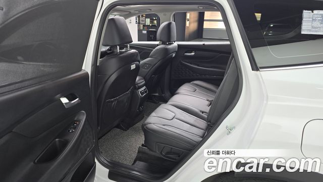 Hyundai Santa Fe Gasoline 2.5T 2WD Prestige Choice 2023 — фото 11