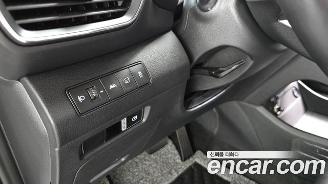 Hyundai Santa Fe Gasoline 2.5T 2WD Prestige Choice 2023 — фото 18