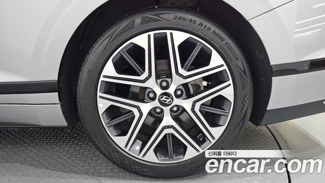 Hyundai Grandeur Hybrid (GN7) Exclusive 2024 — фото 21