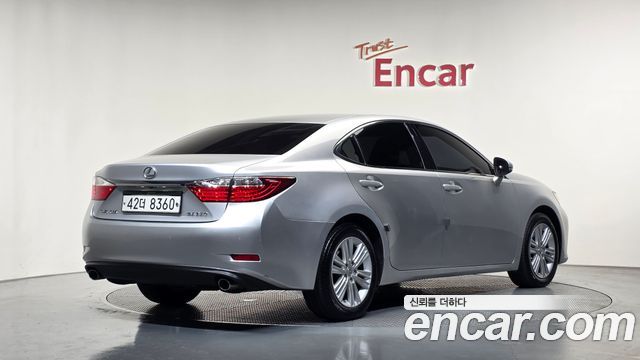 Lexus ES350 Supreme XV60 2014 — фото 2