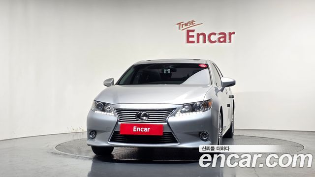 Lexus ES350 Supreme XV60 2014 — фото 3