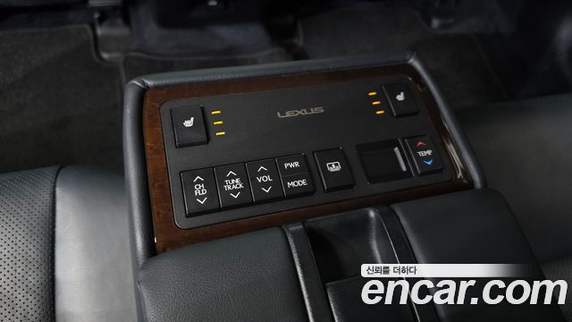 Lexus ES350 Supreme XV60 2014 — фото 12
