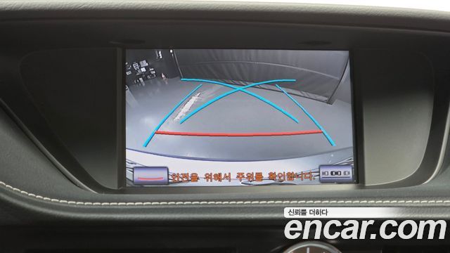 Lexus ES350 Supreme XV60 2014 — фото 15