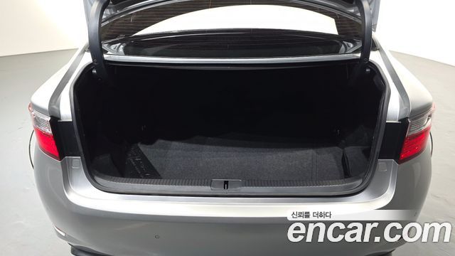 Lexus ES350 Supreme XV60 2014 — фото 18