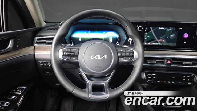 Kia K5 (III) 2.0 Signature 2023 — фото 14