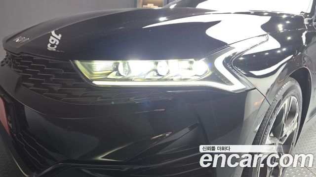 Kia K5 (III) 2.0 Signature 2023 — фото 22