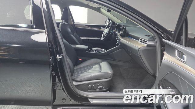 Kia K5 (III) 2.0 Signature 2023 — фото 26