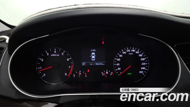 Kia K7 LPI 3.0 Prestige 2013 — фото 8