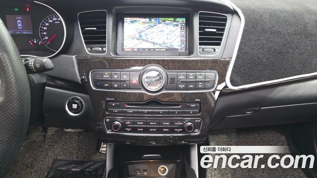 Kia K7 LPI 3.0 Prestige 2013 — фото 14