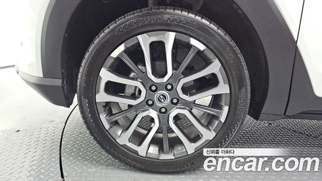 KG Mobility (SsangYong) Torres Gasoline 1.5 2WD T7 2023 — фото 5