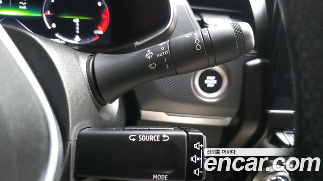 Renault Korea XM3 1.3 TCe RE Signature 2020 — фото 21