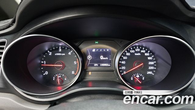 Kia Carnival 9-seater Luxury 2015 — фото 8