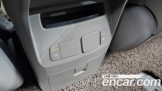 Kia Carnival 9-seater Luxury 2015 — фото 19