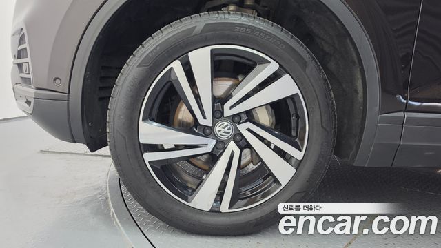 Volkswagen Touareg (III) 3.0 TDI Premium 2020 — фото 5