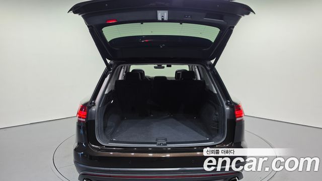 Volkswagen Touareg (III) 3.0 TDI Premium 2020 — фото 20