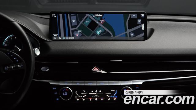 Genesis G80 (RG3) Gasoline 2.5 Turbo AWD 2022 — фото 18