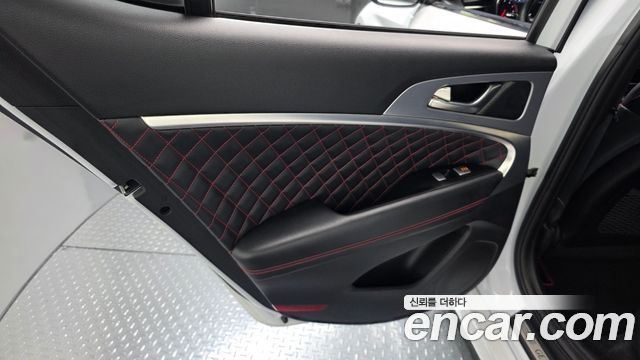 Genesis G70 3.3T Sport Supreme 2018 — фото 25