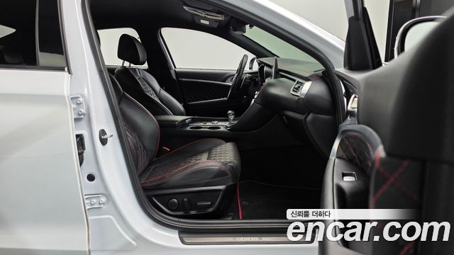 Genesis G70 3.3T Sport Supreme 2018 — фото 26