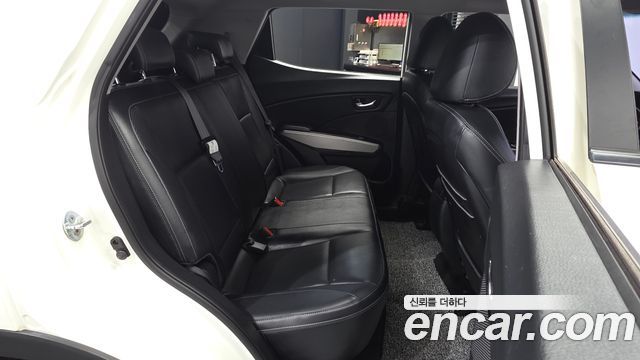 KG Mobility (SsangYong) Tivoli VX 2WD 2016 — фото 12