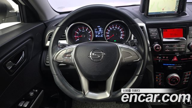 KG Mobility (SsangYong) Tivoli VX 2WD 2016 — фото 13