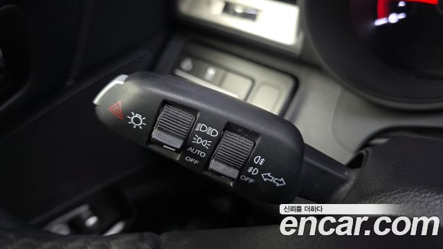 KG Mobility (SsangYong) Tivoli VX 2WD 2016 — фото 18