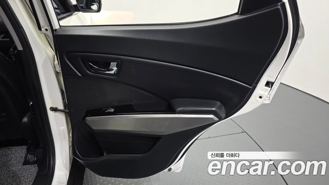 KG Mobility (SsangYong) Tivoli VX 2WD 2016 — фото 25