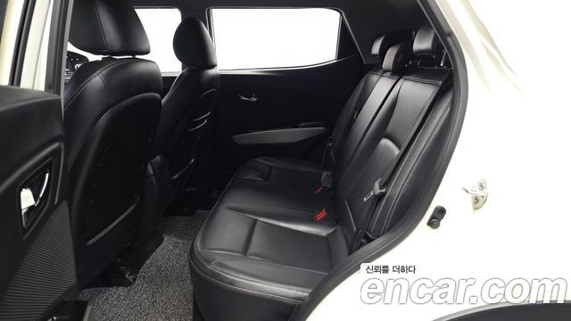 KG Mobility (SsangYong) Tivoli VX 2WD 2016 — фото 26