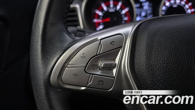 KG Mobility (SsangYong) Tivoli VX 2WD 2016 — фото 28