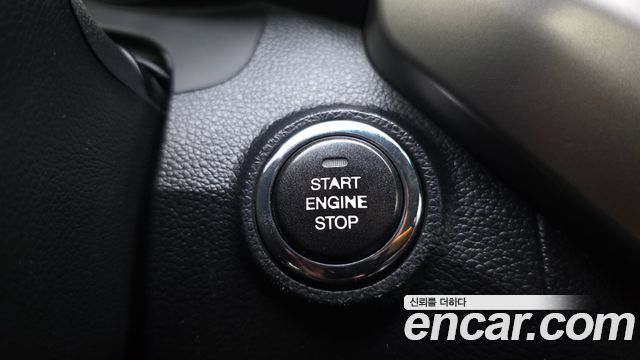 KG Mobility (SsangYong) Tivoli VX 2WD 2016 — фото 30