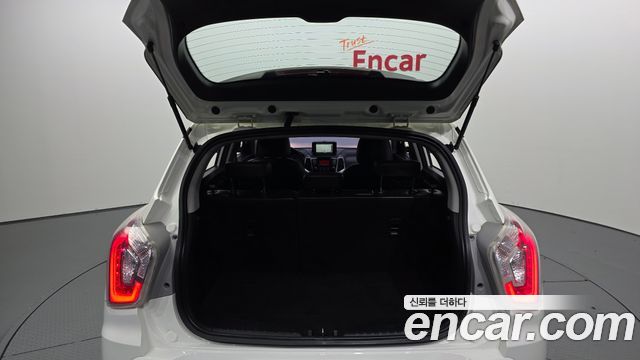 KG Mobility (SsangYong) Tivoli VX 2WD 2016 — фото 31