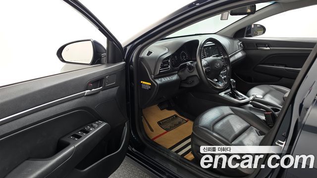 Hyundai Avante (AD) 1.6 Premium 2020 — фото 10