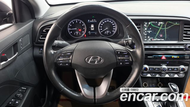 Hyundai Avante (AD) 1.6 Premium 2020 — фото 13