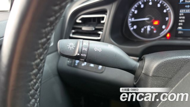 Hyundai Avante (AD) 1.6 Premium 2020 — фото 31