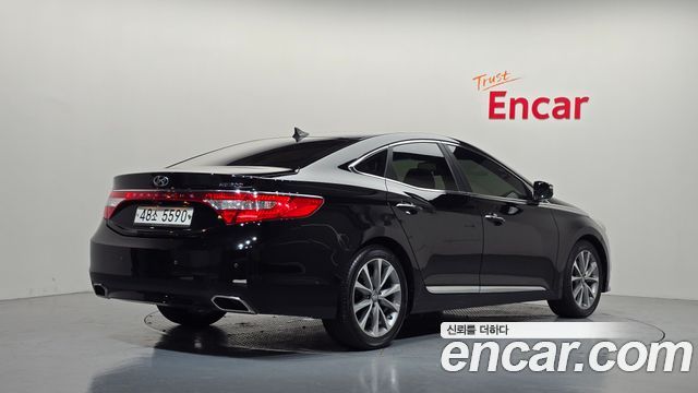 Hyundai Grandeur (HG) HG300 Exclusive 2016 — фото 2