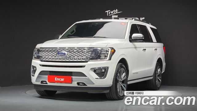 Ford Expedition Platinum 4WD 7Seater