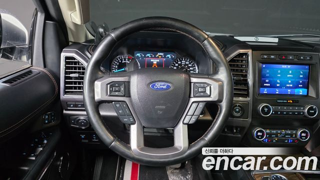 Ford Expedition Platinum 4WD 7Seater 2021 — фото 18