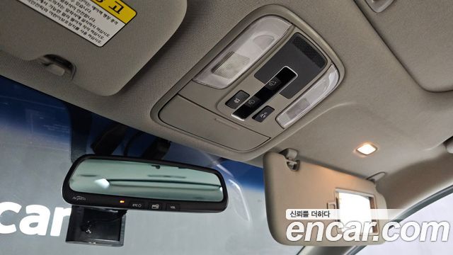Kia Carnival 9-seater Luxury 2015 — фото 19