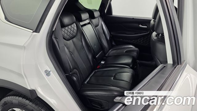 Hyundai Santa Fe Gasoline 2.5T 2WD Prestige 2022 — фото 12